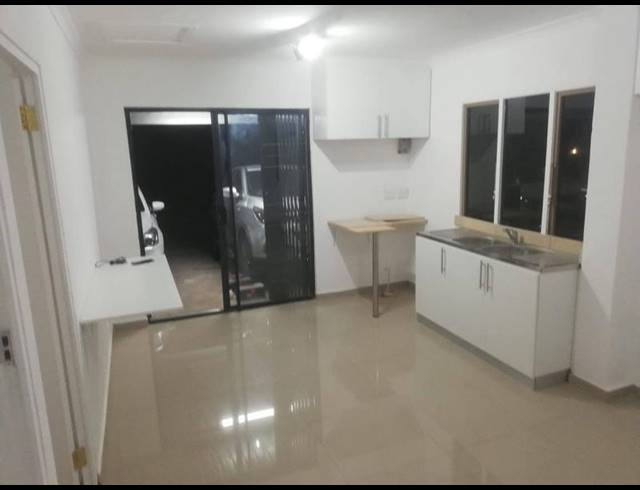 2 BEDROOM PROPERTY TO RENT IN RESERVOIR HILLS
